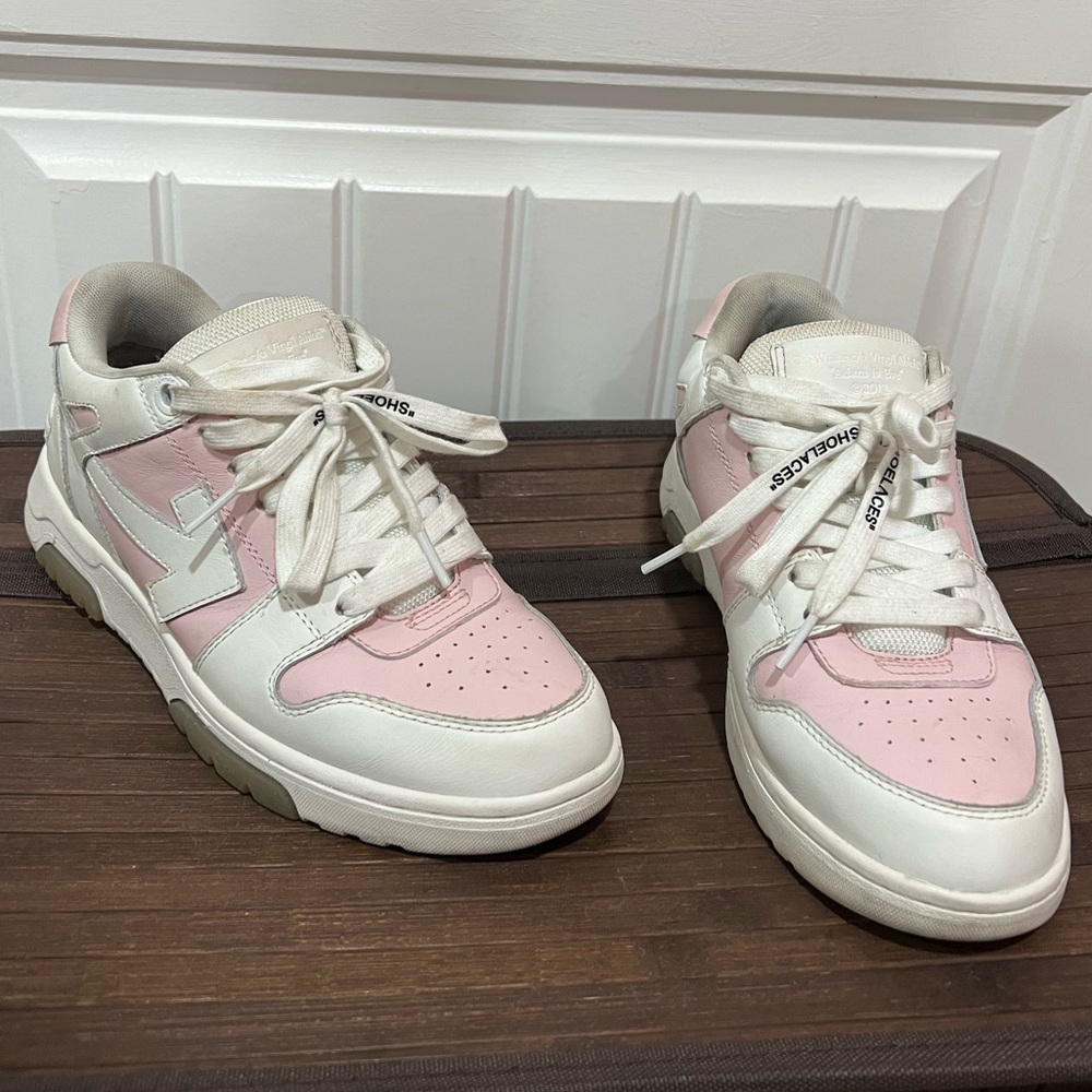 Off White Pink and White Out of Office Leather Sneaker Shoes Size 39